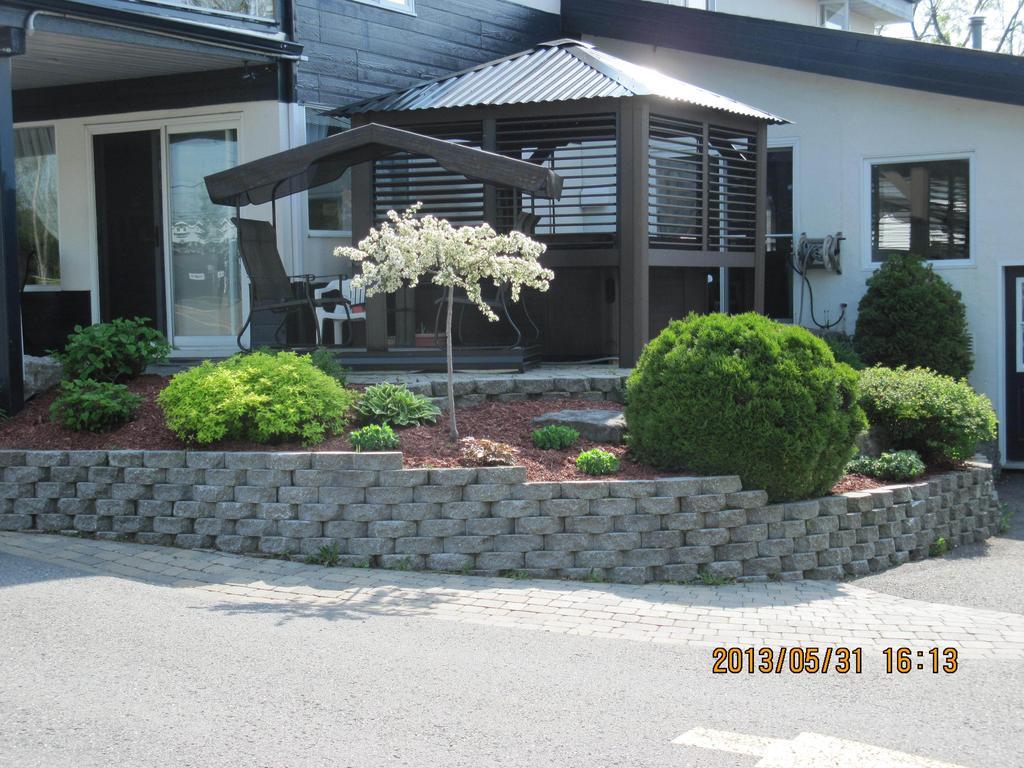 Motel Parc Beaumont Inc. Ngoại thất bức ảnh