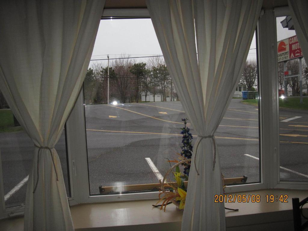 Motel Parc Beaumont Inc. Phòng bức ảnh