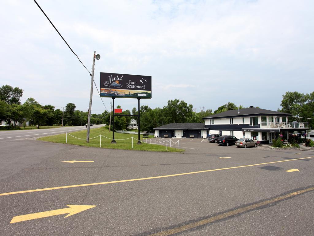 Motel Parc Beaumont Inc. Ngoại thất bức ảnh