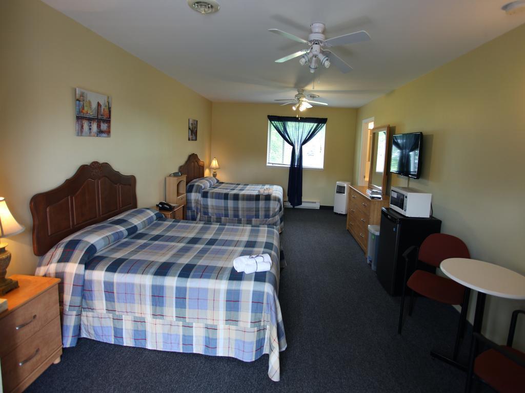 Motel Parc Beaumont Inc. Phòng bức ảnh